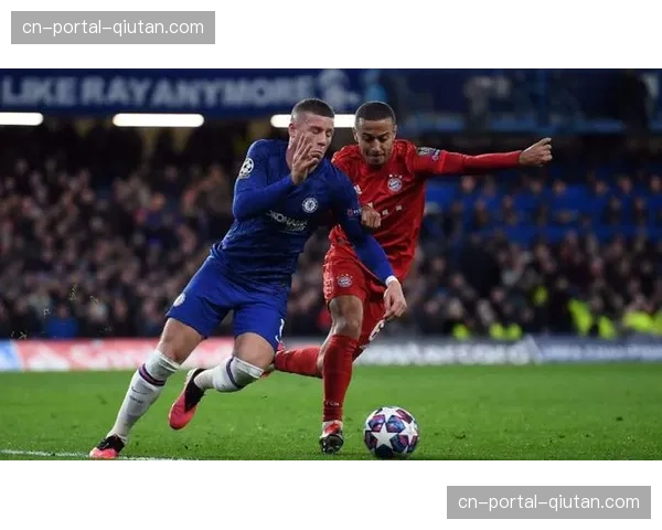 尼斯对阵兰斯,主队中场核心伤退,教练被迫变阵,改打长传冲吊战术